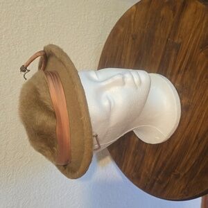 Vintage Gene Doris Womens FUR Tan Brim Church DERBY HAT Neutral 1940's